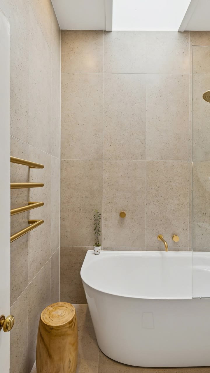 Starting image: a still of the bathroom